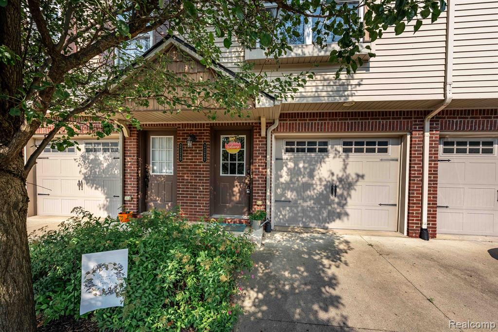 2177 KNOTTY PINE Trail, Howell, MI 48855 — Photo 34