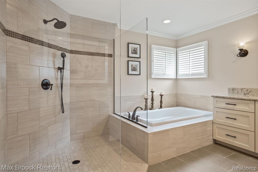 9522 Silverside, South Lyon, MI 48178 — Photo 18