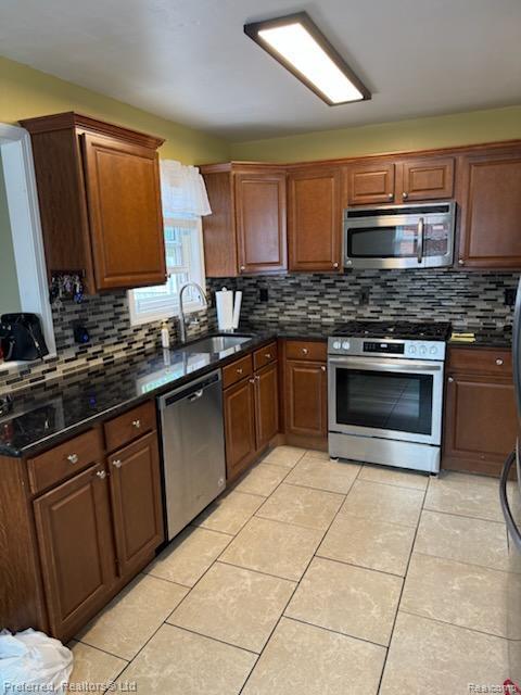 29661 Brown Court, Garden City, MI — Photo 2