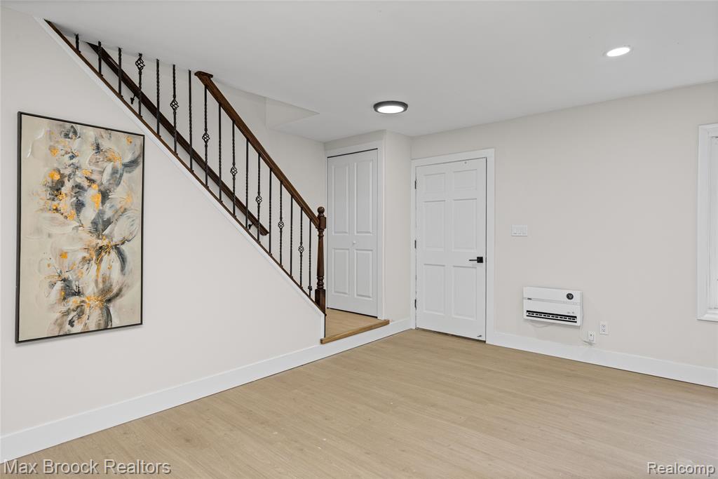 1874 Hopkins Drive, Wixom, MI 48393 — Photo 27