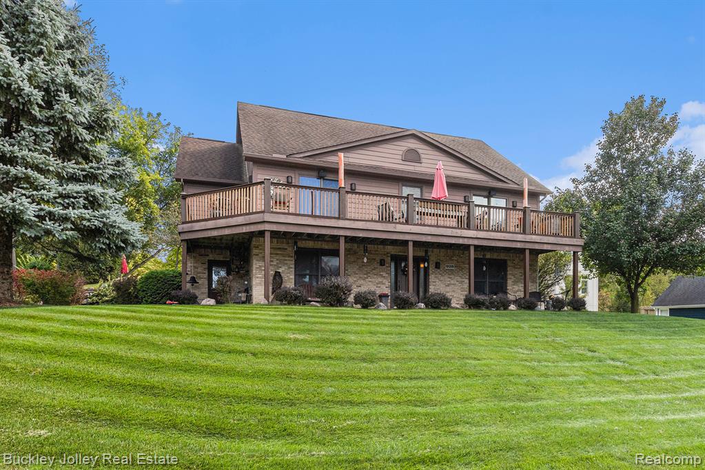 928 WESTWIND SHORE Drive, Howell, MI 48843 — front exterior