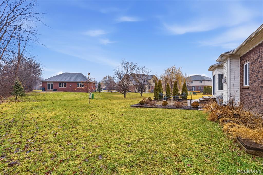 38557 Mountain Ash Court, Clinton Twp, MI 48036 — Photo 32