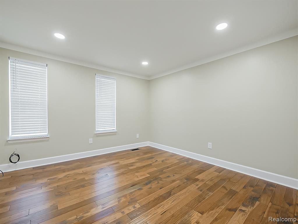 21964 Sunrise Boulevard, Novi, MI — Photo 20