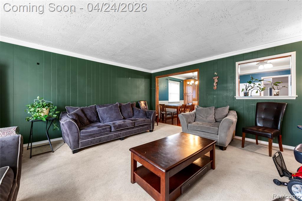 24861 Almond Avenue, Eastpointe, MI 48021 — Photo 16