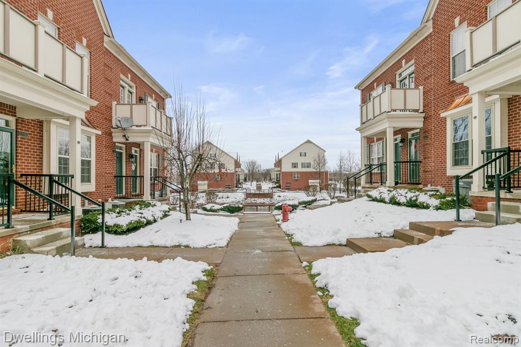 1105 FOUNTAIN VIEW Circle, South Lyon, MI 48178 — Photo 20