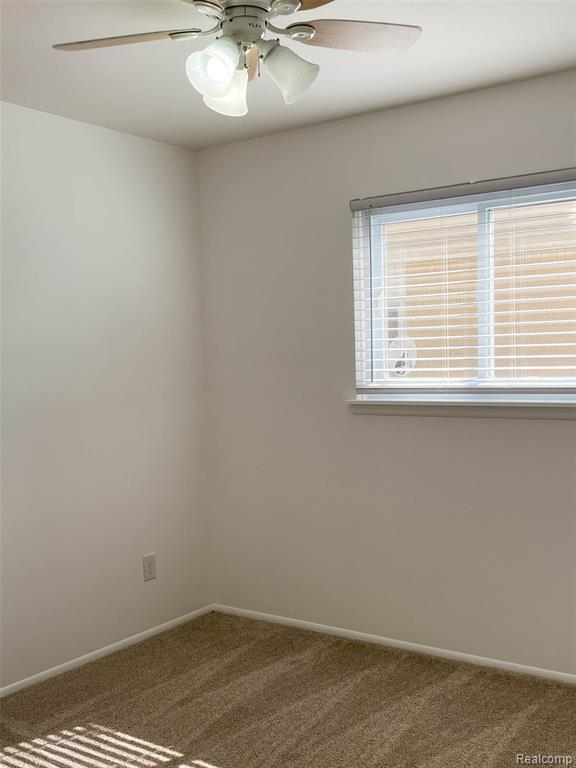 8412 Busch, Center Line, MI 48015 — Photo 8