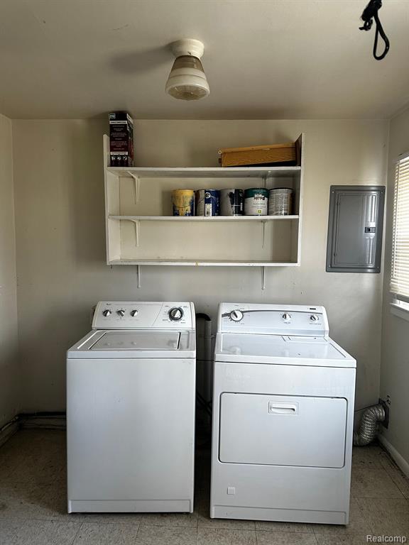 594 E BARRETT Avenue, Madison Heights, MI 48071 — Photo 12