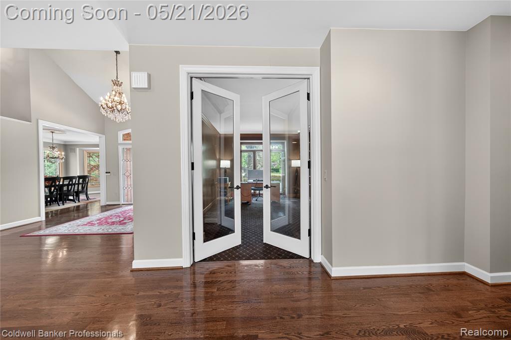 2076 Shore Hill Court, West Bloomfield, MI 48323 — Photo 10