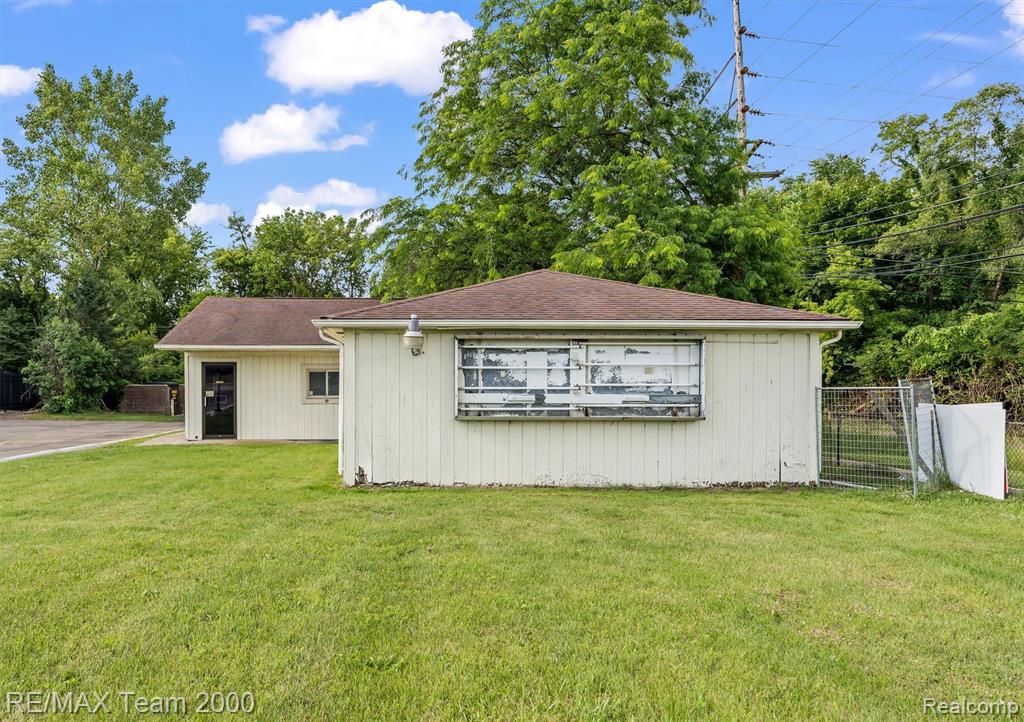 49365 S Interstate 94 Service Drive, Belleville, MI 48111 — Photo 14