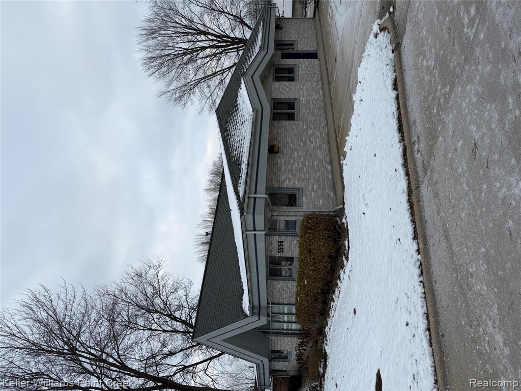 5556 Metropolitan Parkway, Sterling Heights, MI 48310 — Photo 2