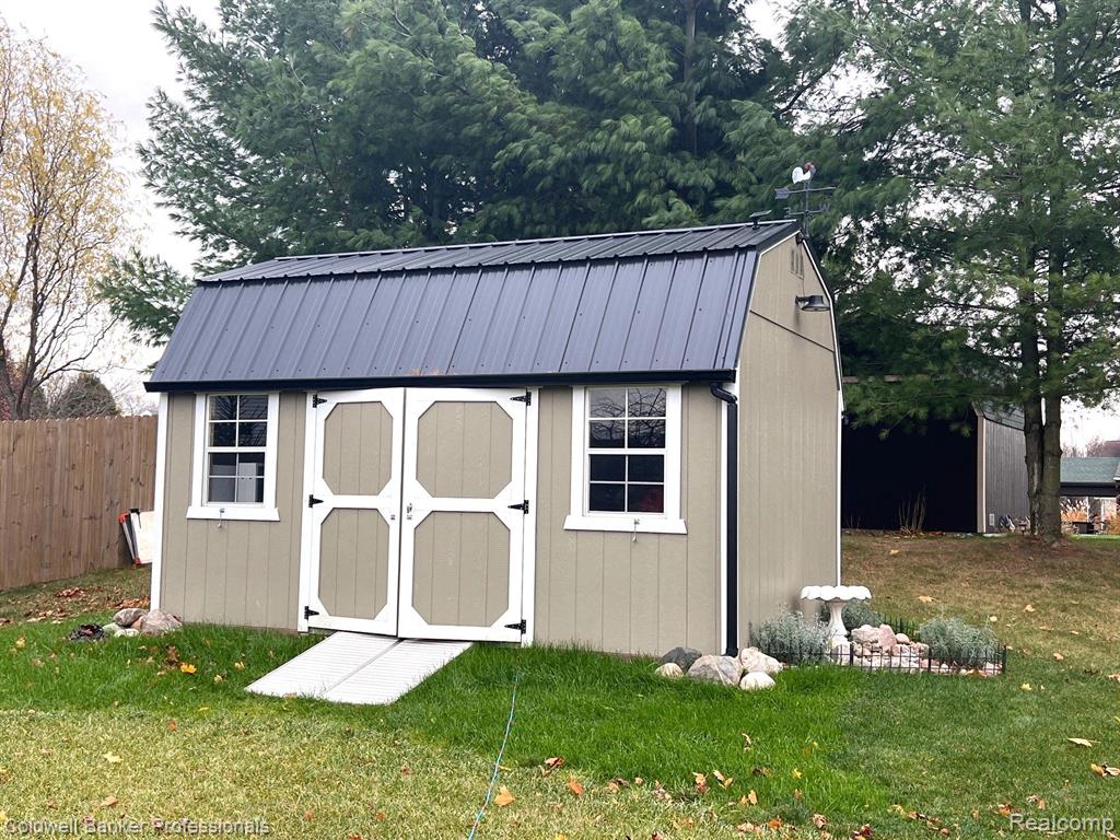 314 E Diamond Way, Morrice, MI 48857 — Photo 22