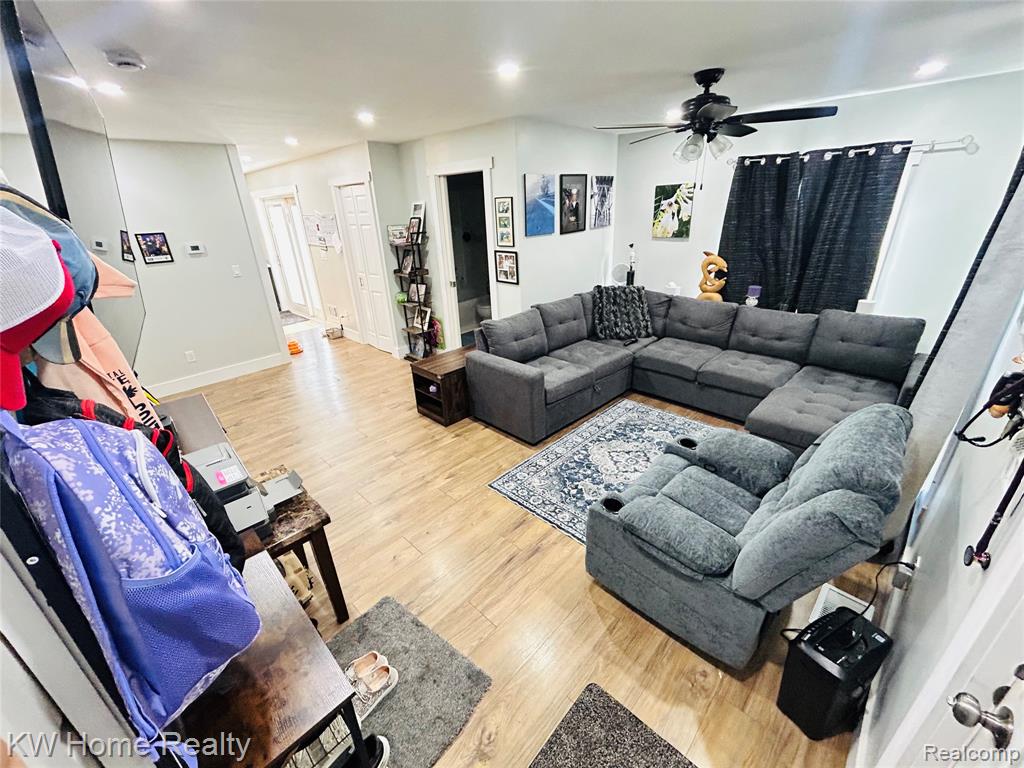 28260 Felician Street, Roseville, MI 48066 — Photo 7