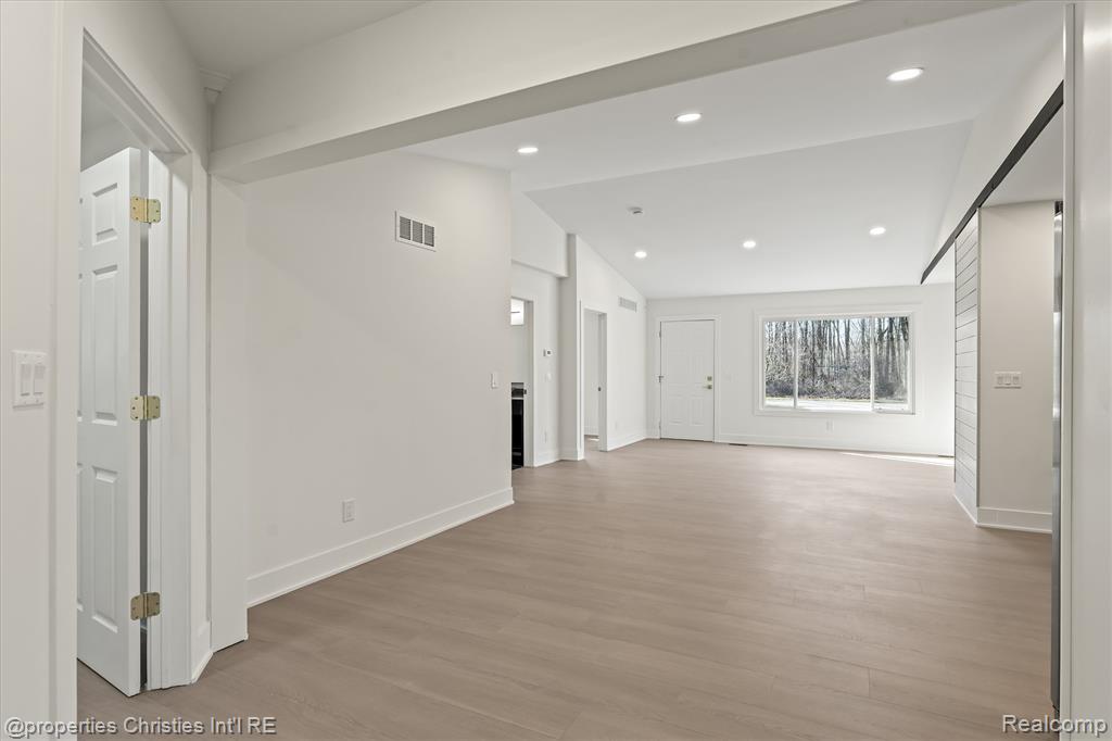 38590 Superior Street, Romulus, MI 48174 — Photo 15
