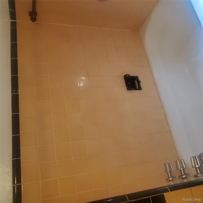 20220 SPENCER Street, Detroit, MI 48234 — Photo 11