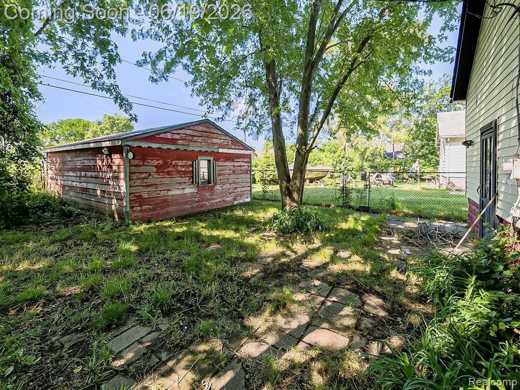 7681 Ellsworth Street, Detroit, MI 48238 — Photo 13