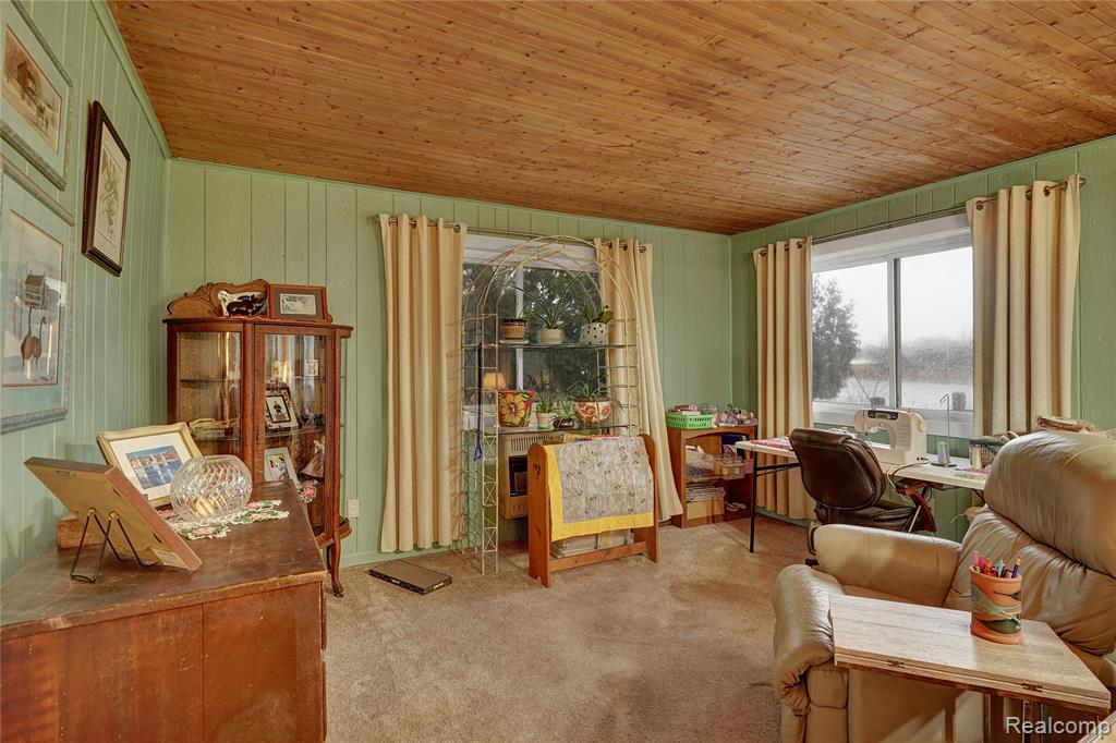 4686 Lakeview Avenue, MI — Photo 16