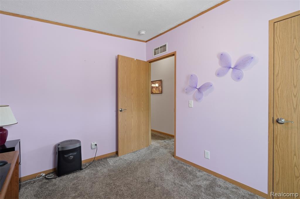 11784 Stoneridge Court, South Lyon, MI 48178 — Photo 23