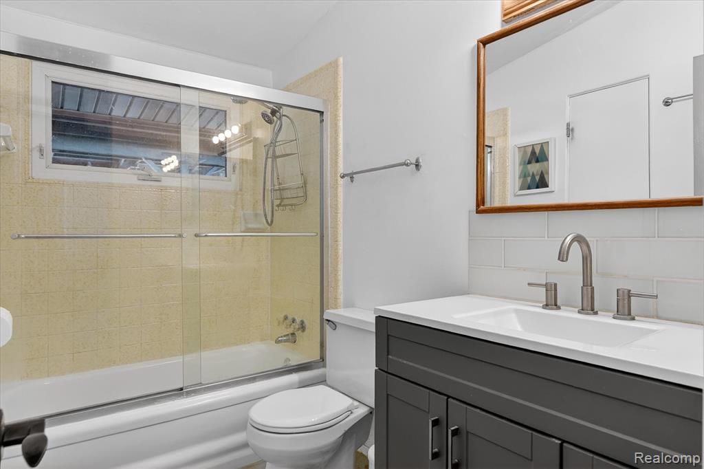 2344 S Circle Drive, Ann Arbor, MI 48103 — Photo 21