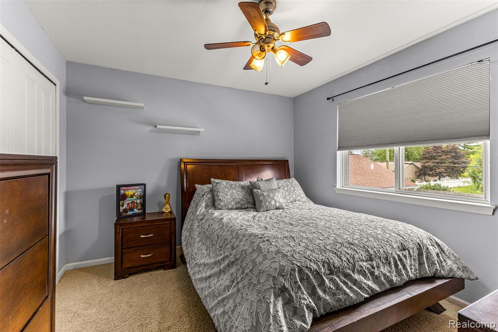 524 Orchard Street, Wyandotte, MI 48192 — Photo 26