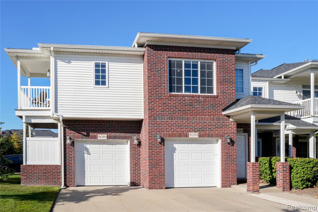 5633 Acorn Lane, Sterling Heights, MI 48314 — front exterior
