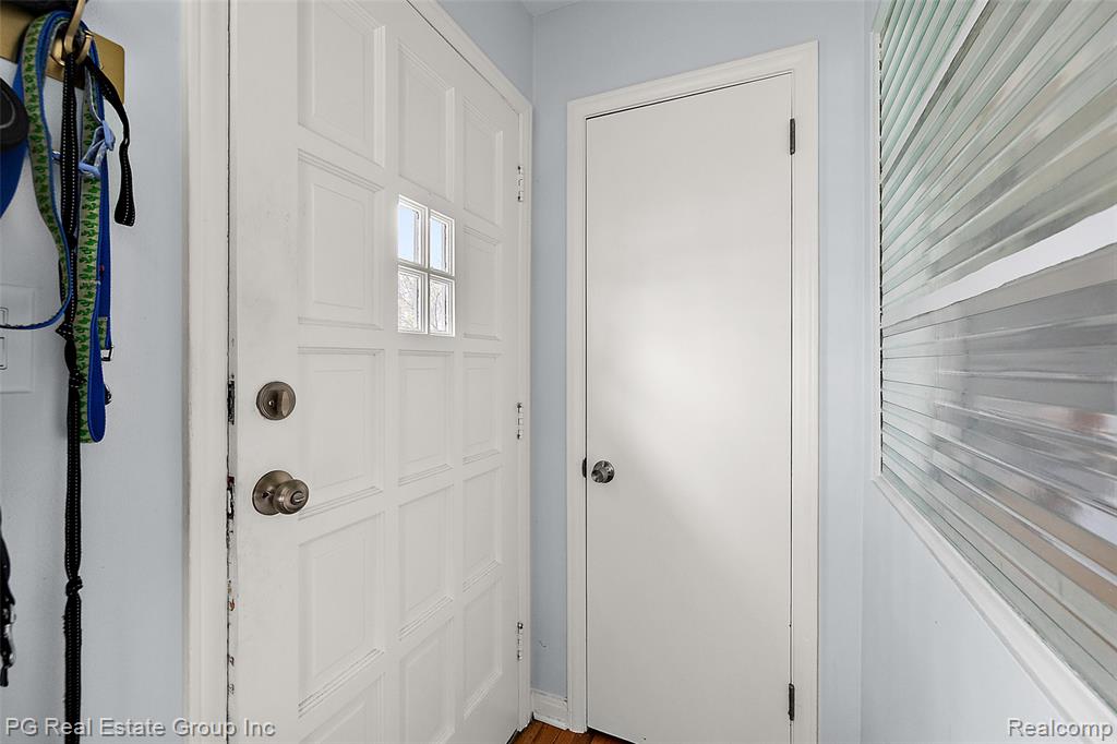 4307 Cooper Avenue, Royal Oak, MI 48073 — Photo 7