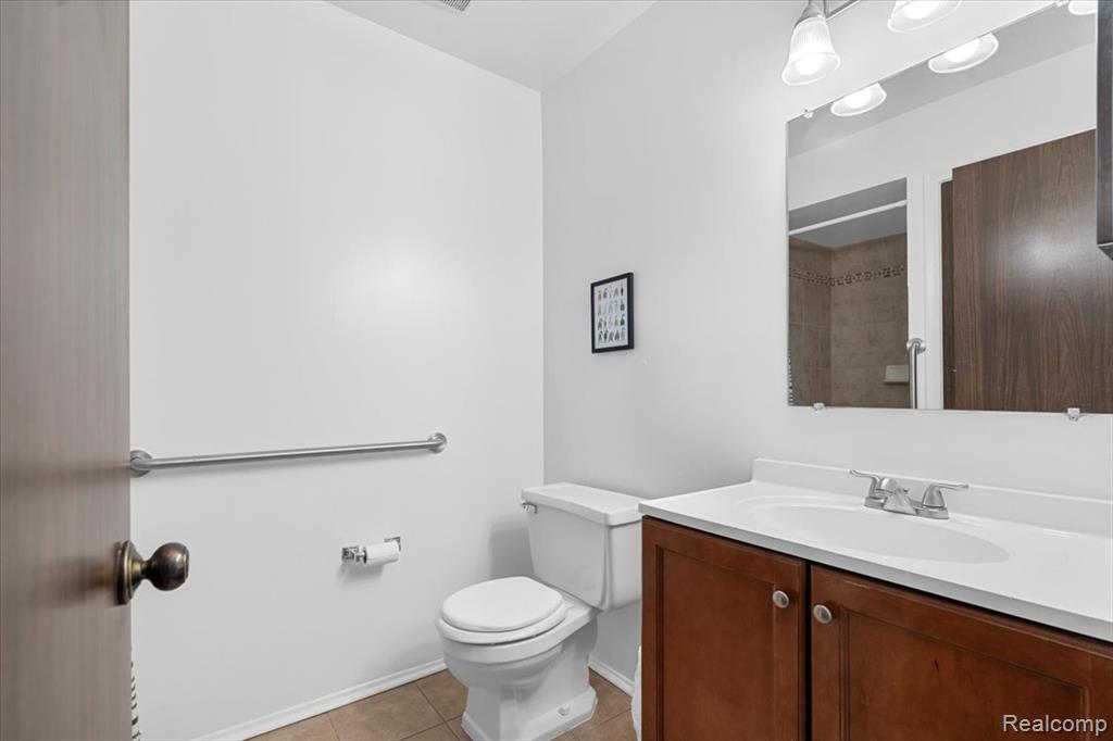 1744 Harrison Avenue, C-8, Trenton, MI 48183 — Photo 16