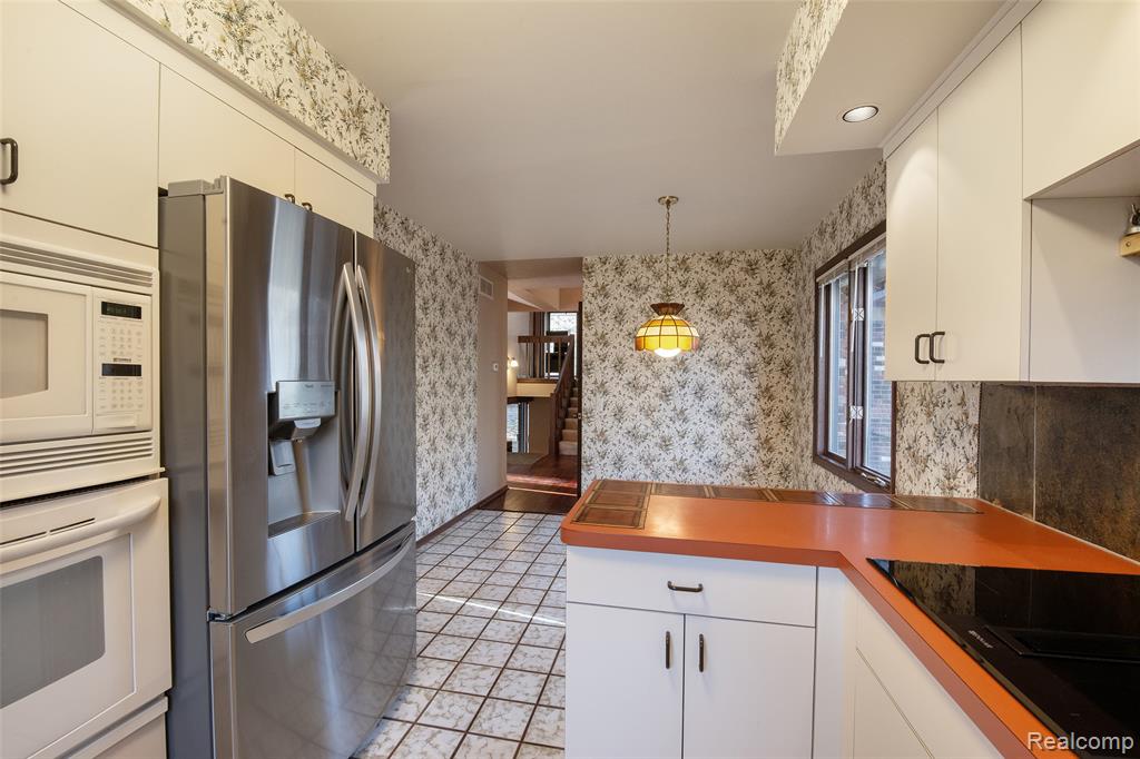 4993 Tiohero Boulevard, Clarkston, MI 48348 — Photo 22