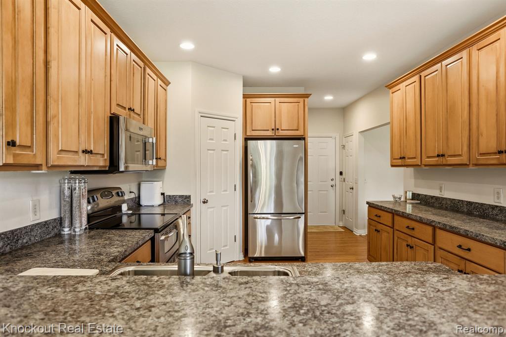 373 Block Street, Frankenmuth, MI 48734 — Photo 17