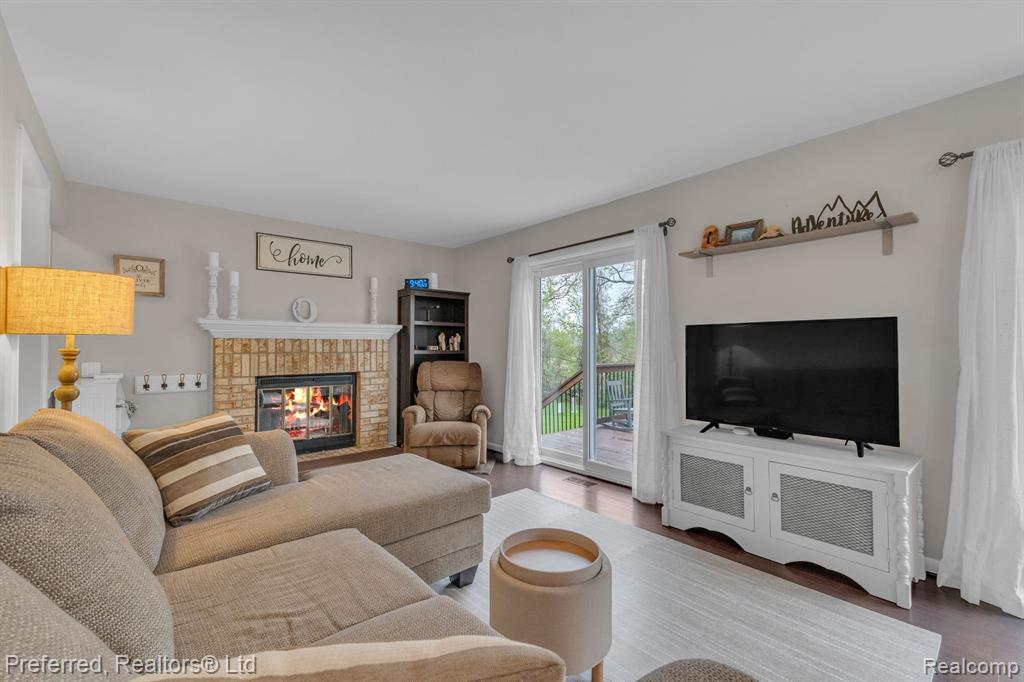 5722 King James Ln., Waterford, MI 48327 — Photo 7