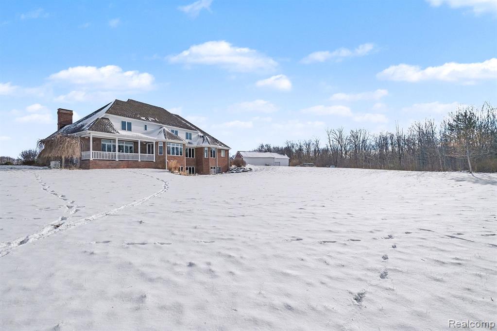 8399 Potter Road, Flushing, MI, 48433