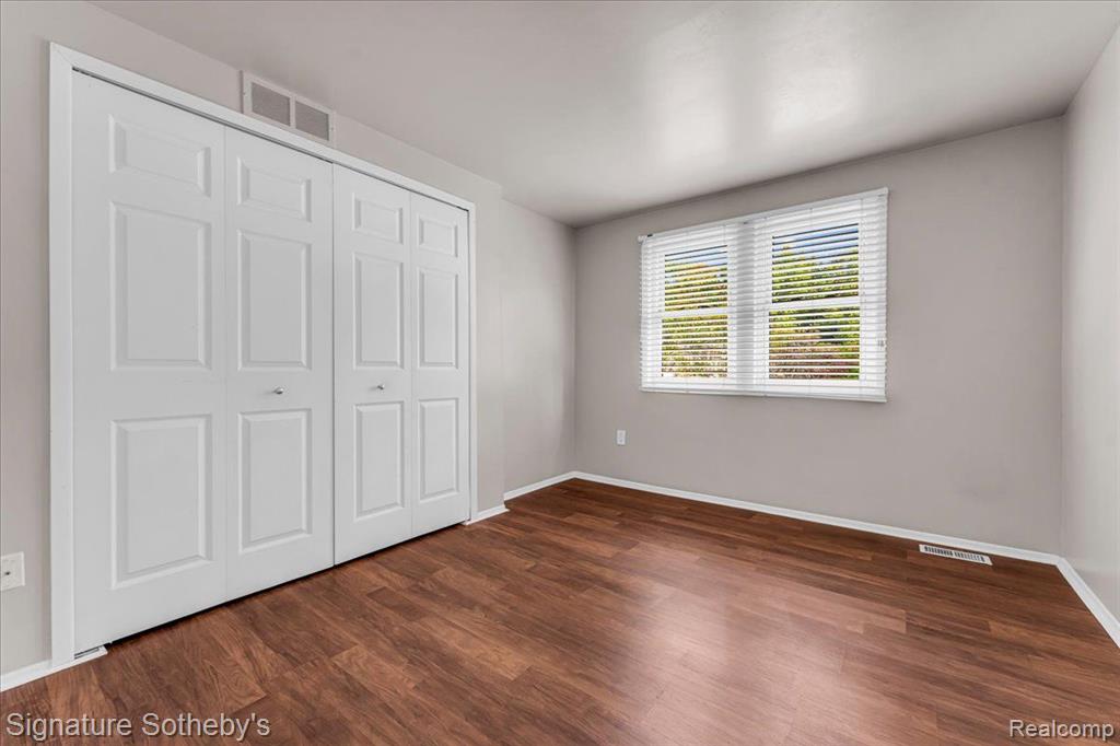 1598 BRENTWOOD Drive, Troy, MI 48098 — Photo 17