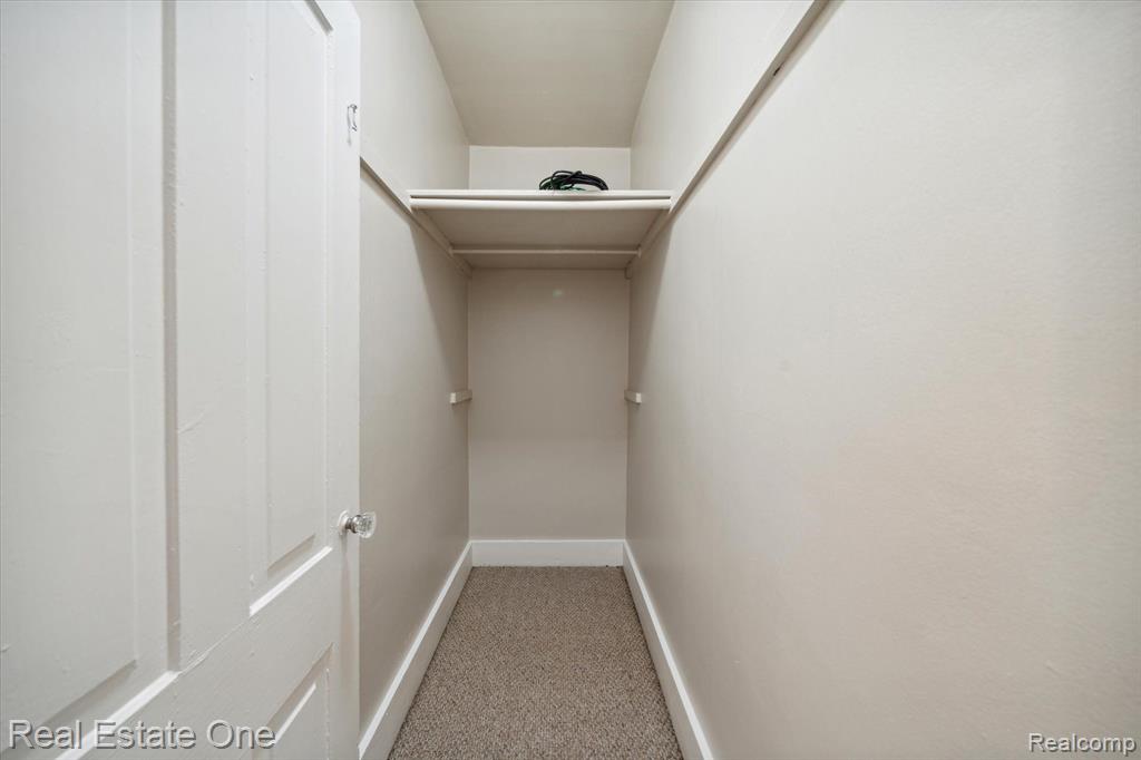 95 N WASHINGTON Street, Oxford, MI 48371 — Photo 34