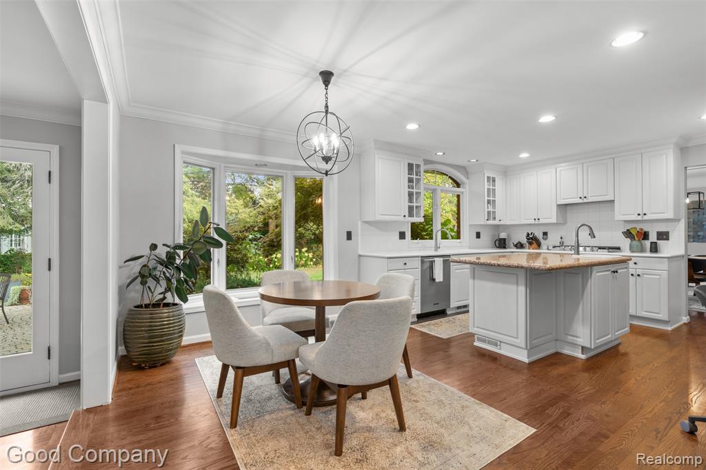 840 S Oxford Road, Grosse Pointe Woods, MI 48236 — Photo 20
