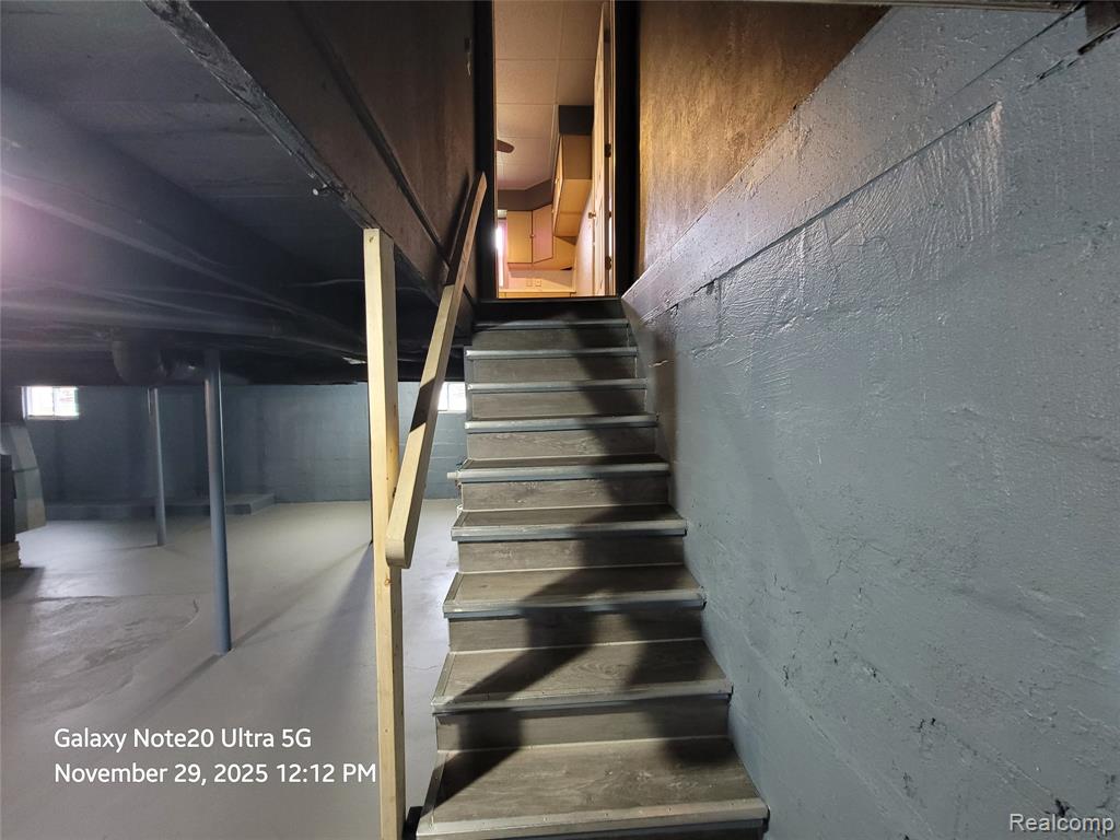 630 E Dartmouth Street, Flint, MI 48505 — Photo 44