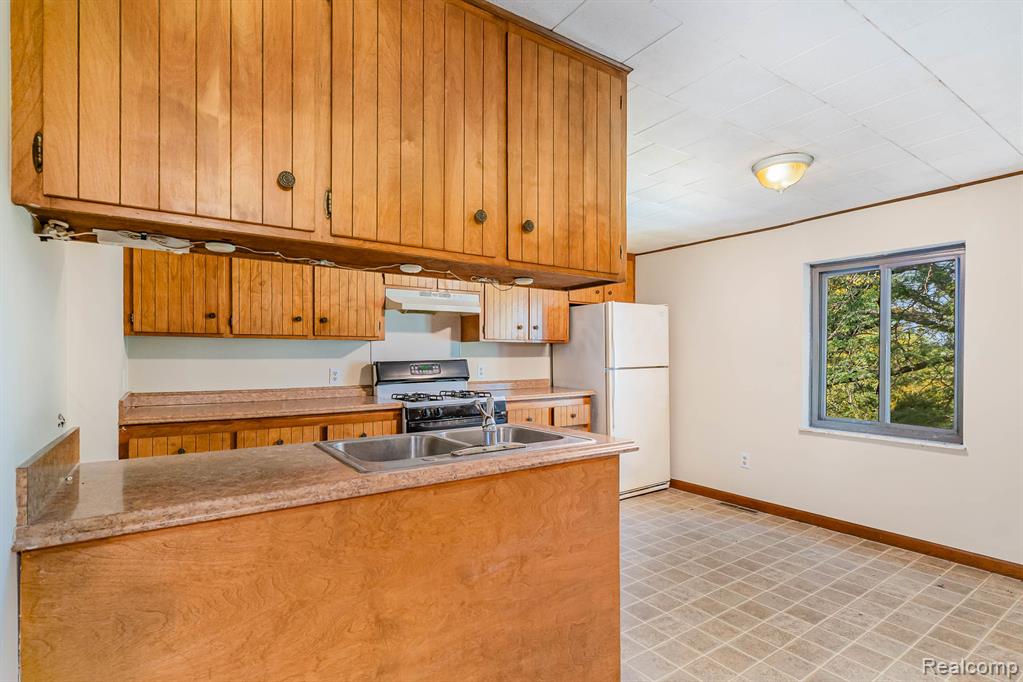 5430 Tittabawassee Road, Saginaw, MI 48604 — Photo 11
