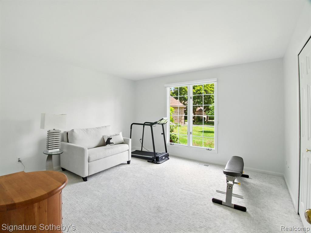 32326 Spruce Lane, Beverly Hills, MI 48025 — Photo 20