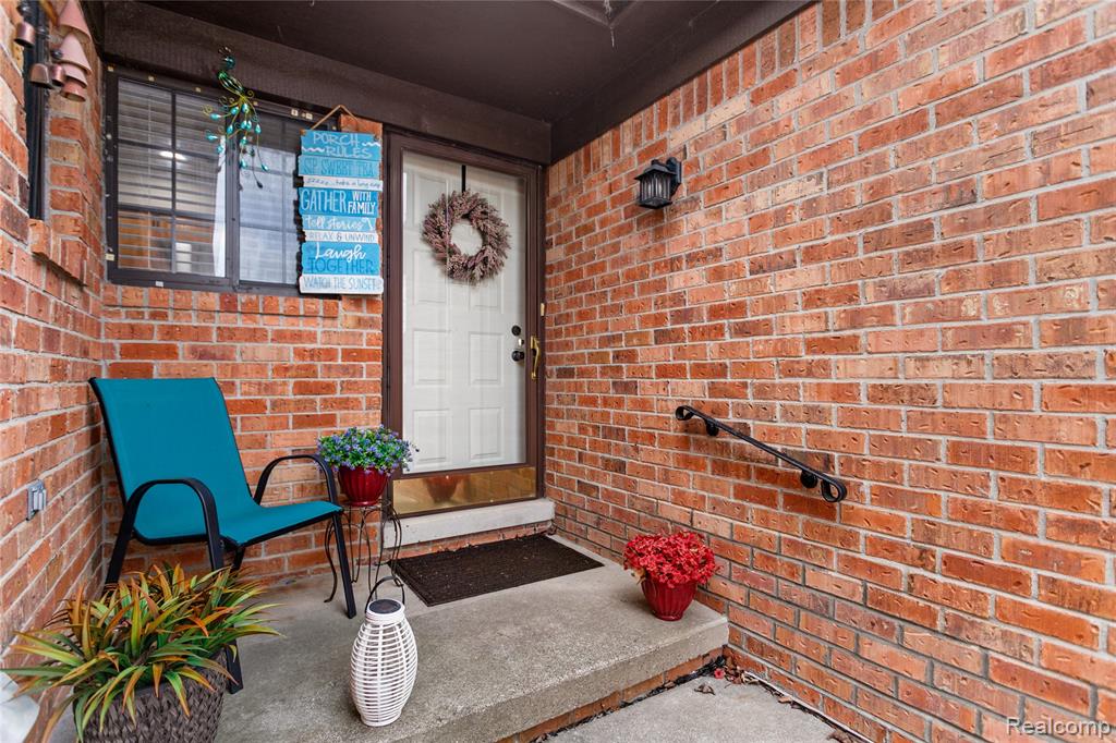 5442 Stanford Court, Warren, MI 48091 — Photo 5