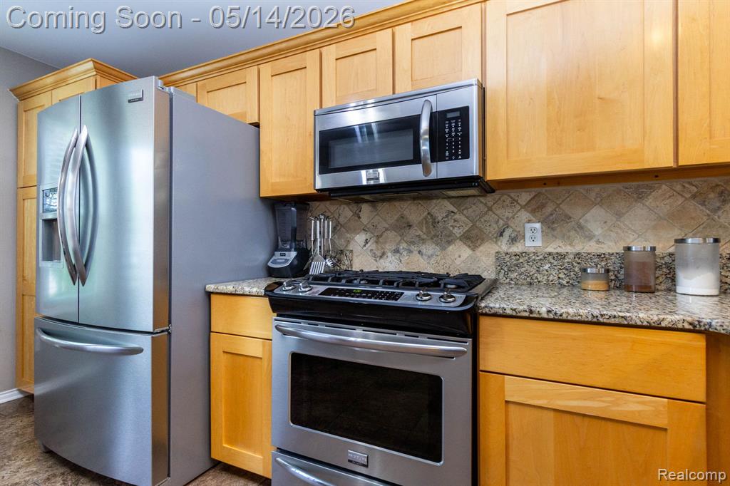 20725 Kenmare Drive, Macomb, MI 48044 — Photo 16
