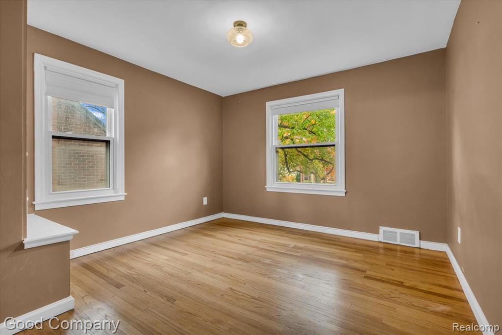 2564 WOODSTOCK Drive, Highland Park, MI 48203 — Photo 23