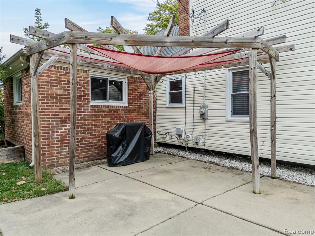 4423 Groveland Avenue, Royal Oak, MI 48073 — Photo 41