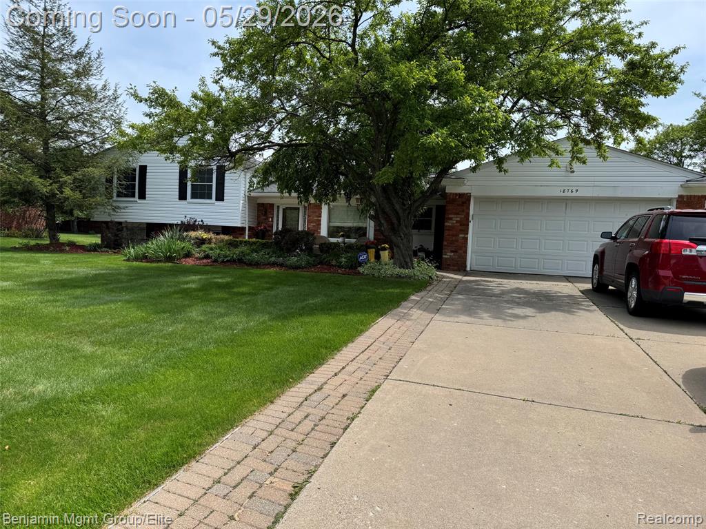 18769 Walmer Lane, Beverly Hills, MI 48025 — Photo 28
