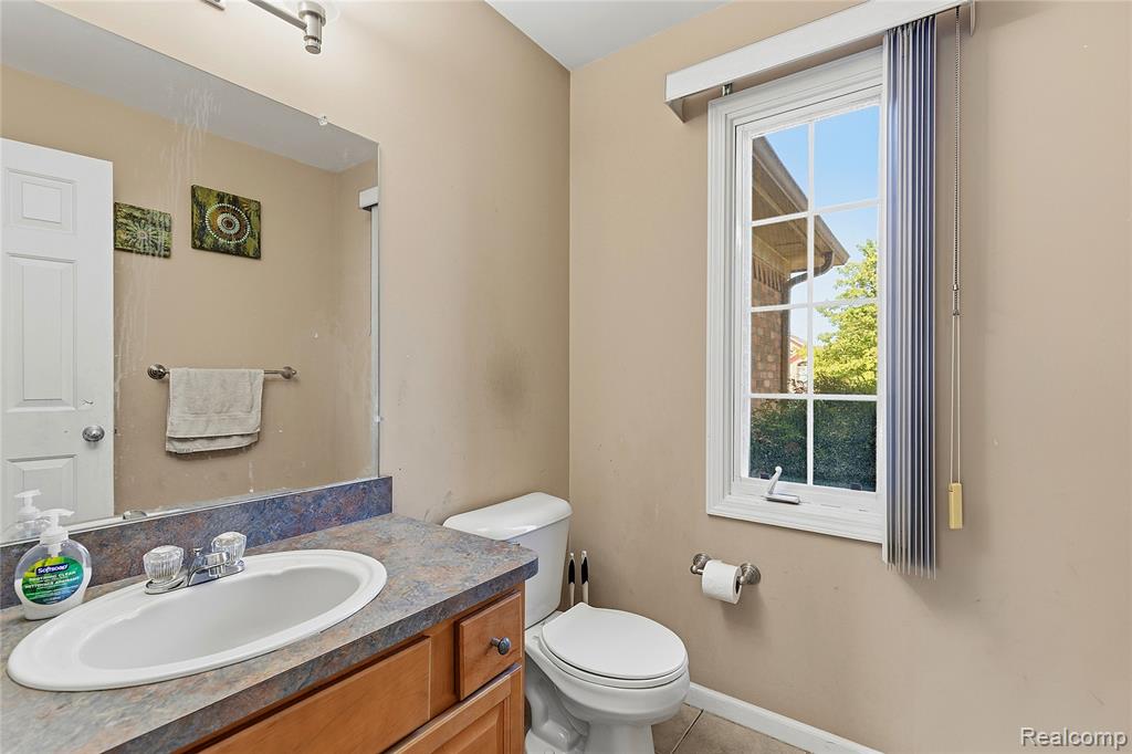 50426 Chief Drive, Macomb, MI 48044 — Photo 20