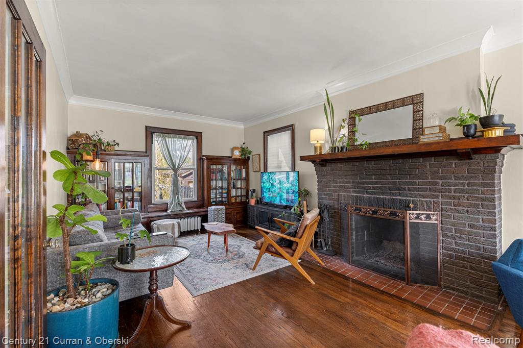 4815 Iroquois Street, Detroit, MI 48214 — Photo 12