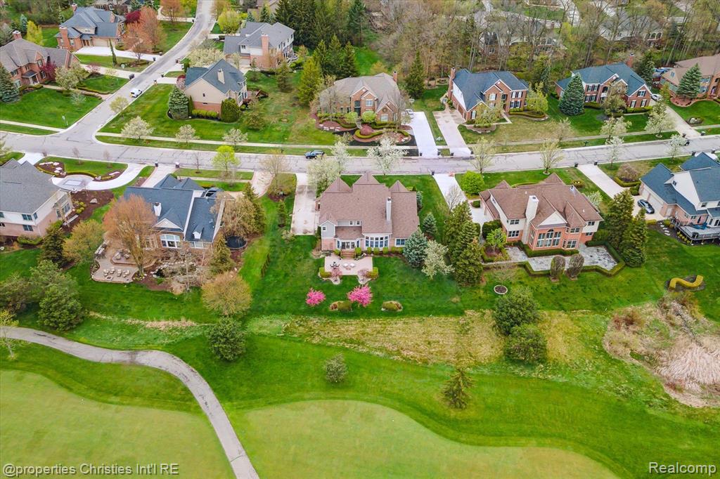 45653 TOURNAMENT Drive, Northville, MI 48168 — Photo 59