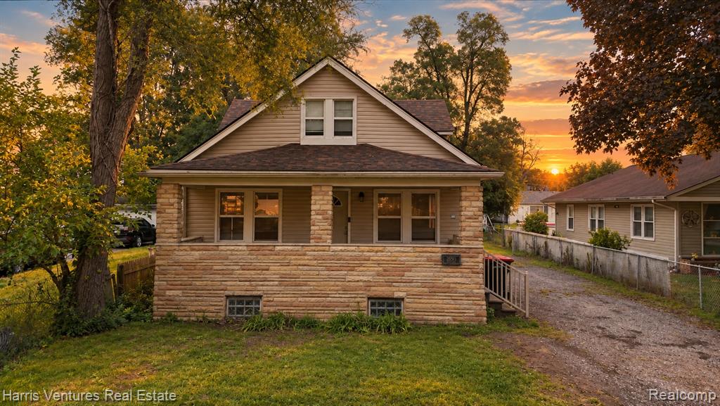 21344 Seminole Street, Southfield, MI 48033