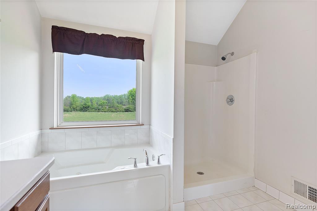 12172 Rynn Road, Emmett, MI 48022 — Photo 17