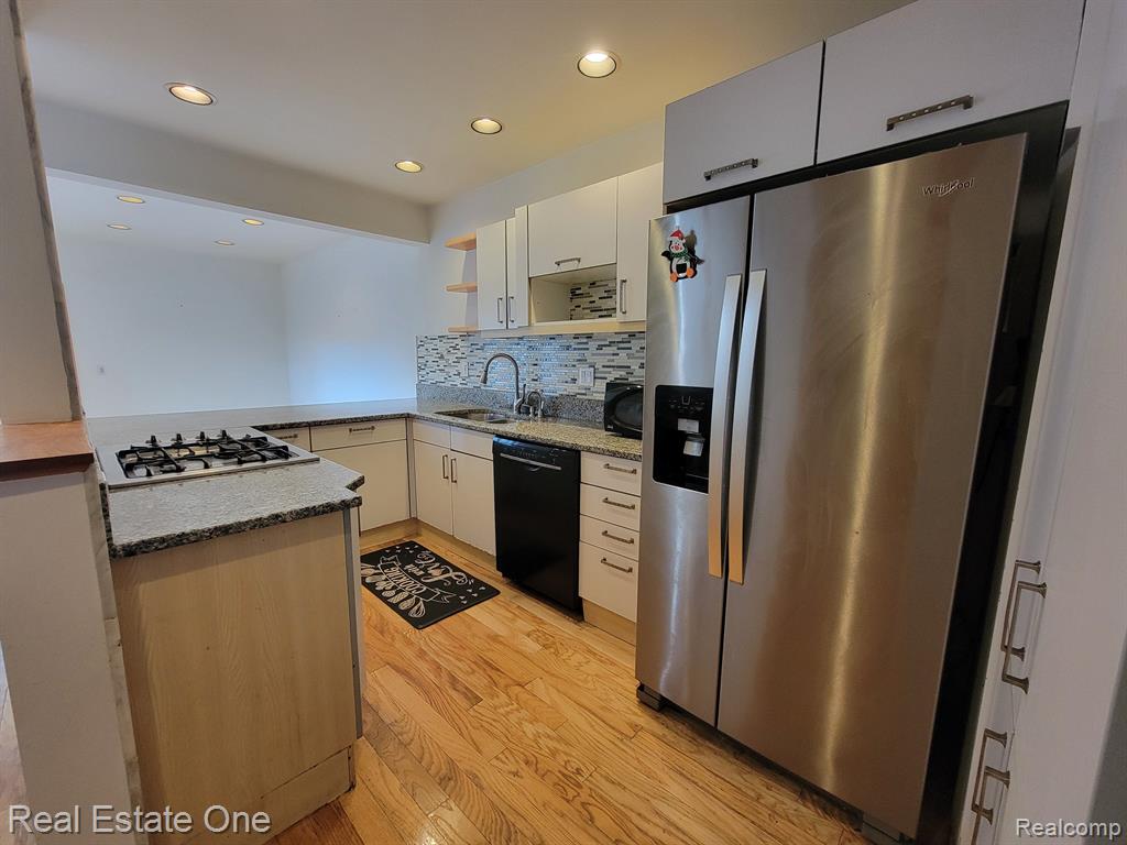 5102 ROCK Run, West Bloomfield, MI — Photo 9