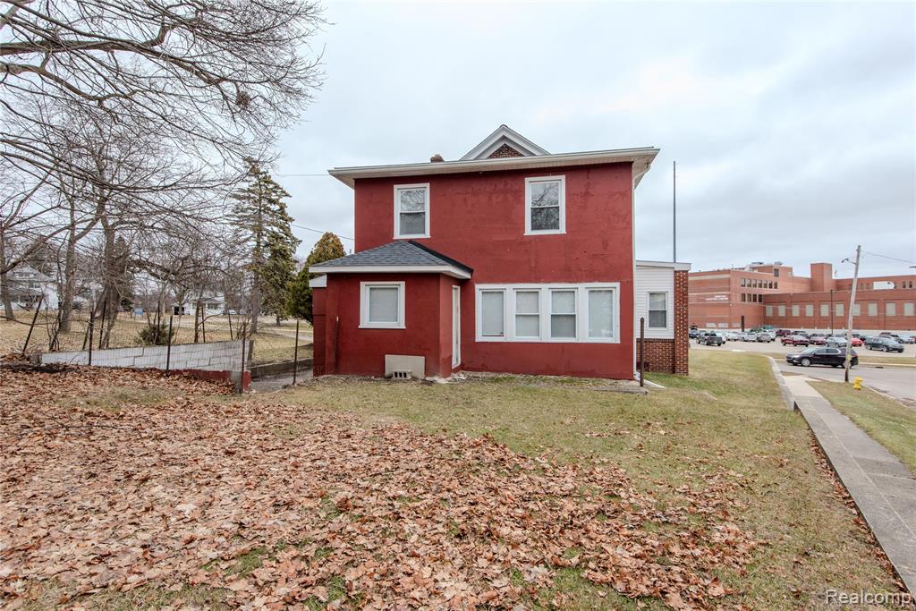 751 Dupont Street, Flint, MI 48504 — Photo 7