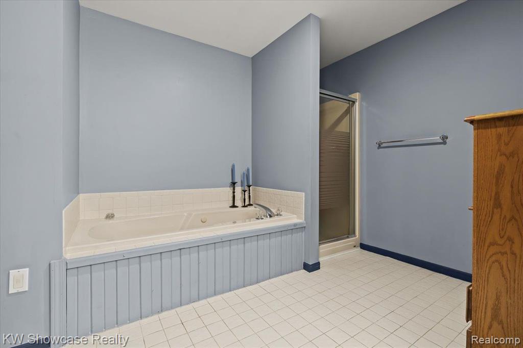 6140 ROSEWOOD Parkway, White Lake, MI 48383 — Photo 21