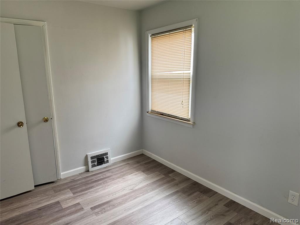 9425 Marlowe, Detroit, MI 48228 — Photo 20